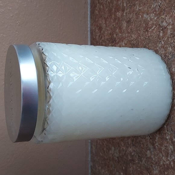 Gold Canyon Accents Rare Gold Canyon Candle Indigo Wood New 26 Oz